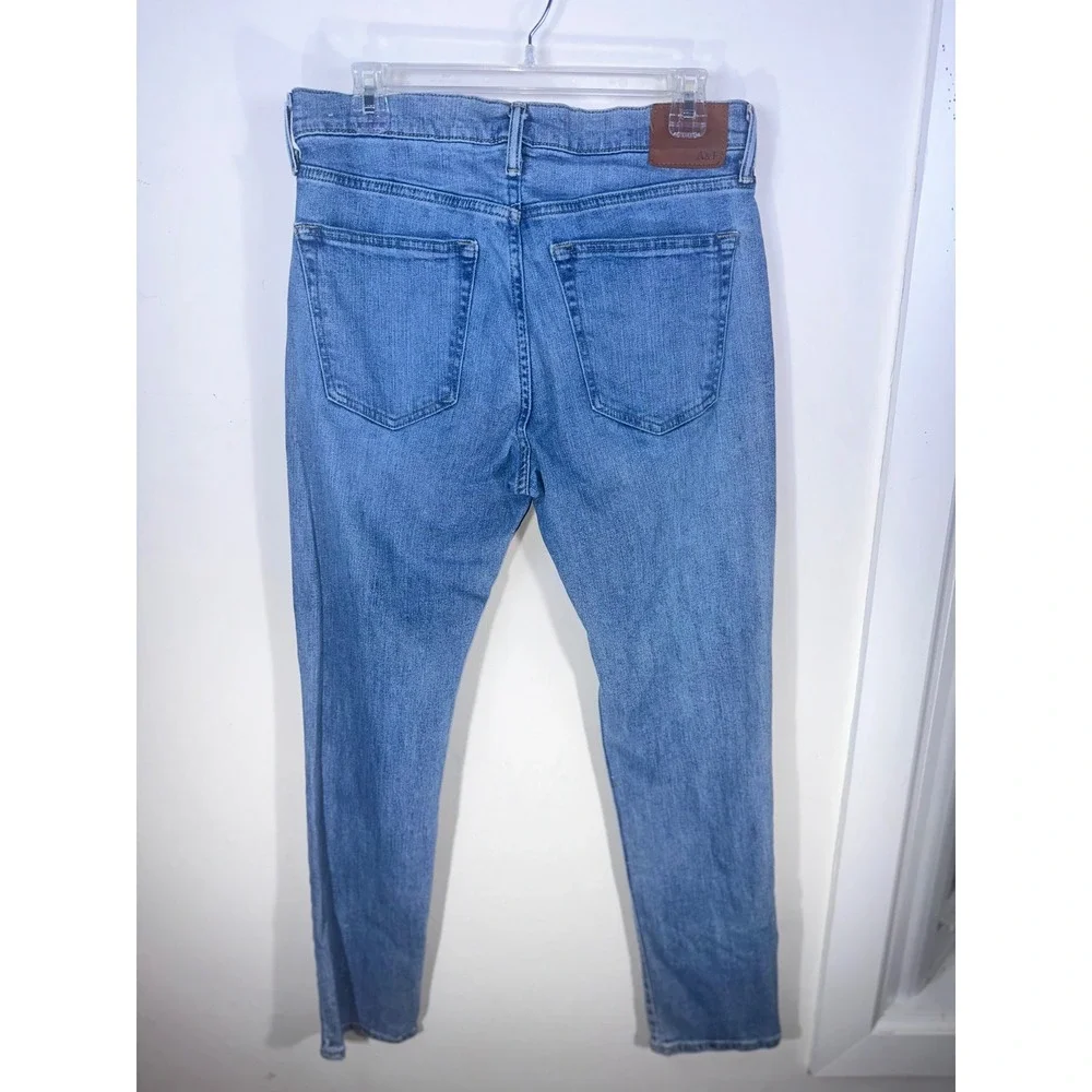 Abercrombie & Fitch Mens Rustin Athletic Skinny Jeans Medium Wash Blue 32x32